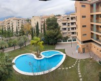 Resale - Apartment - Albir  - Albir