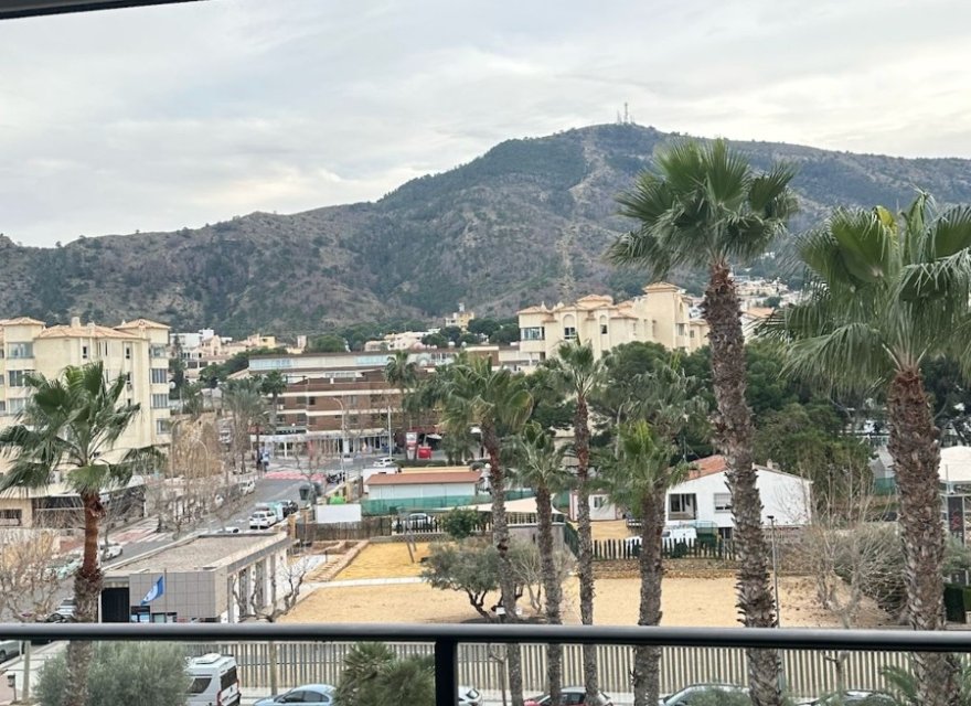 Resale - Apartment - Albir  - Albir