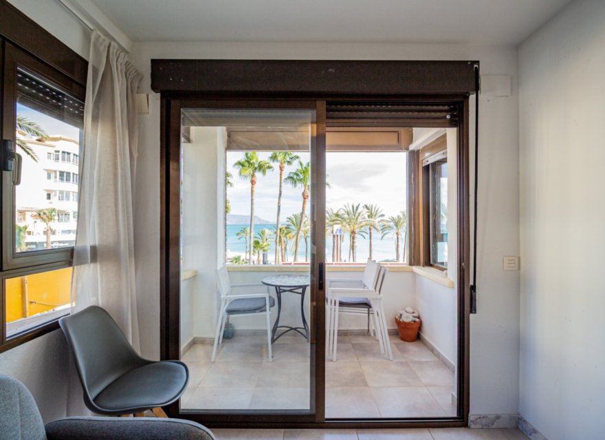 Resale - Apartment - Albir  - Albir