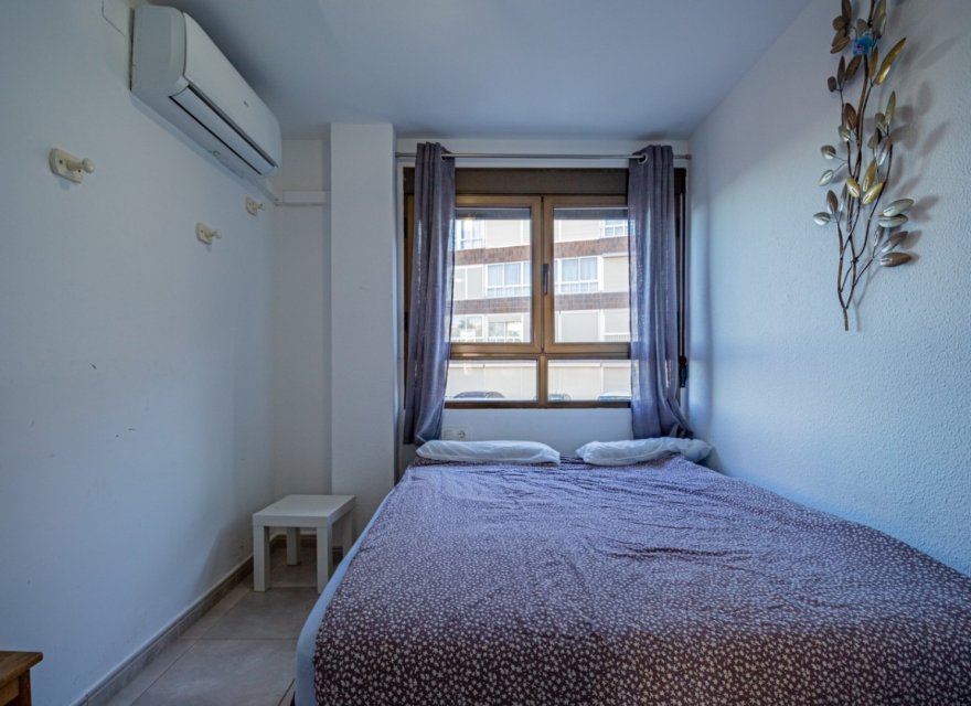 Resale - Apartment - Albir  - Albir