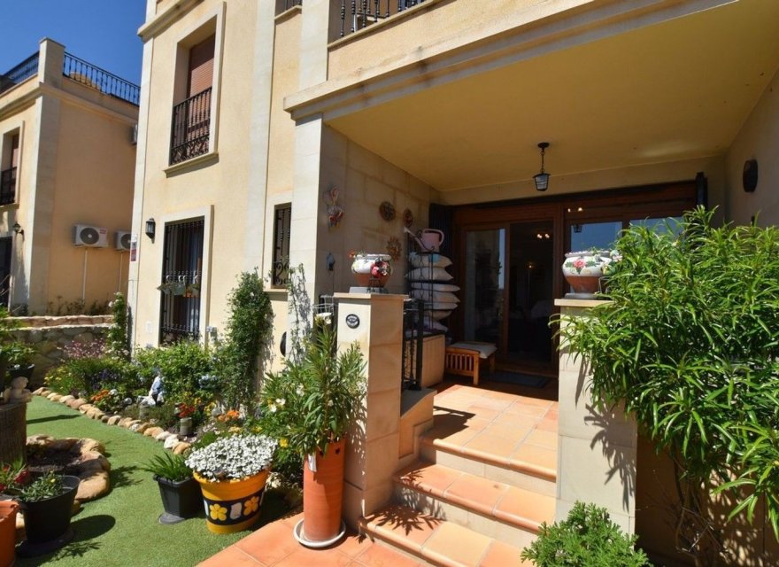 Resale - Apartment - Algorfa  - Algorfa