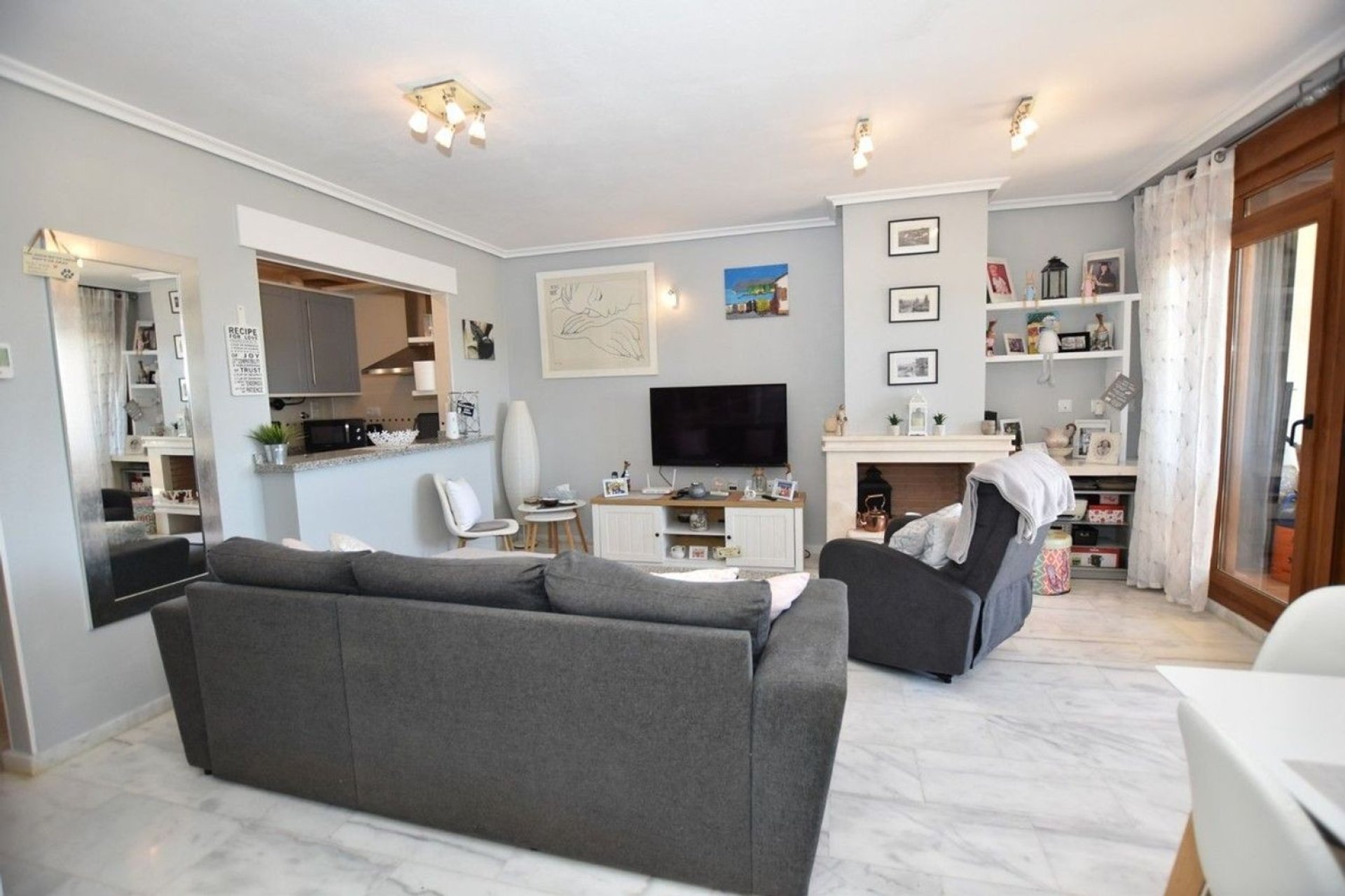 Resale - Apartment - Algorfa  - Algorfa