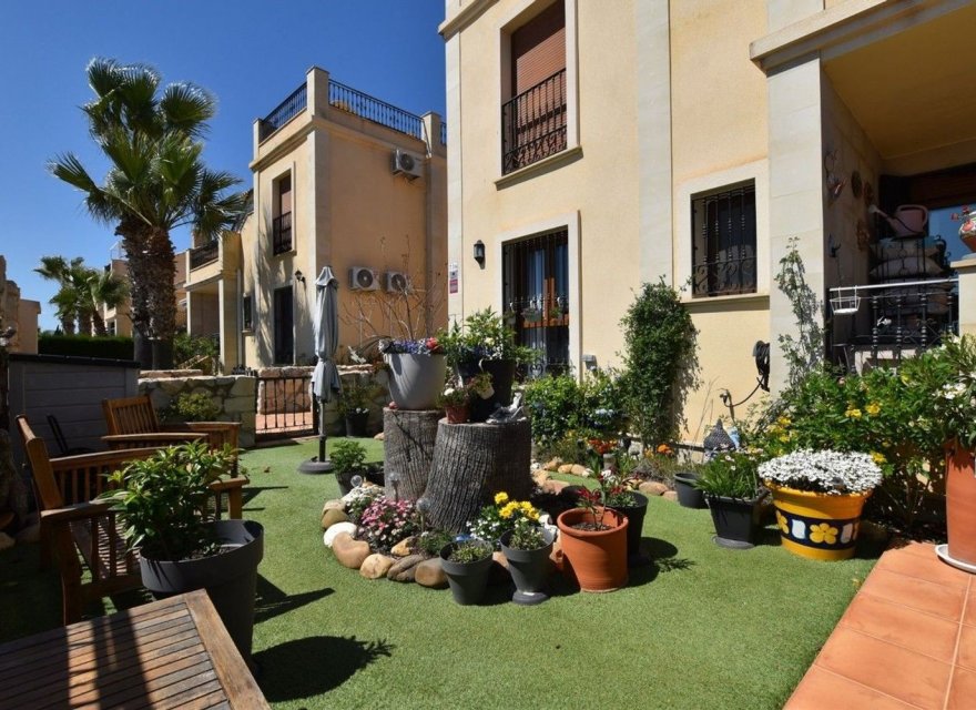 Resale - Apartment - Algorfa  - Algorfa