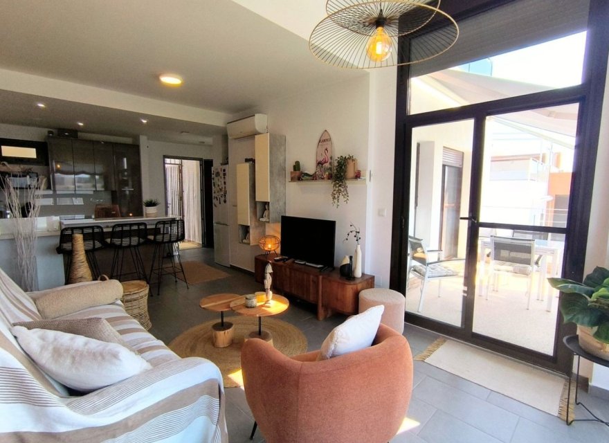 Resale - Apartment - Algorfa  - Castillo De Montemar
