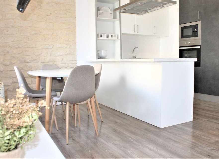 Resale - Apartment - Alicante - Alicante / Alacant