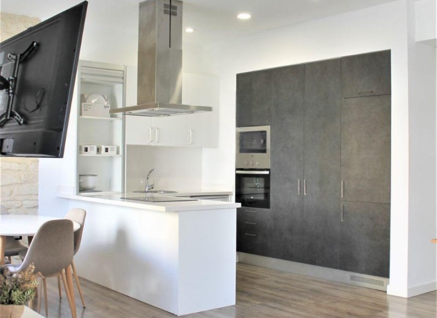 Resale - Apartment - Alicante - Alicante / Alacant