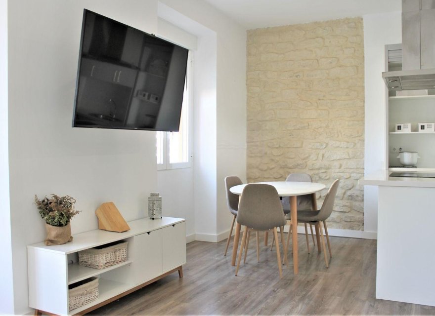 Resale - Apartment - Alicante - Alicante / Alacant