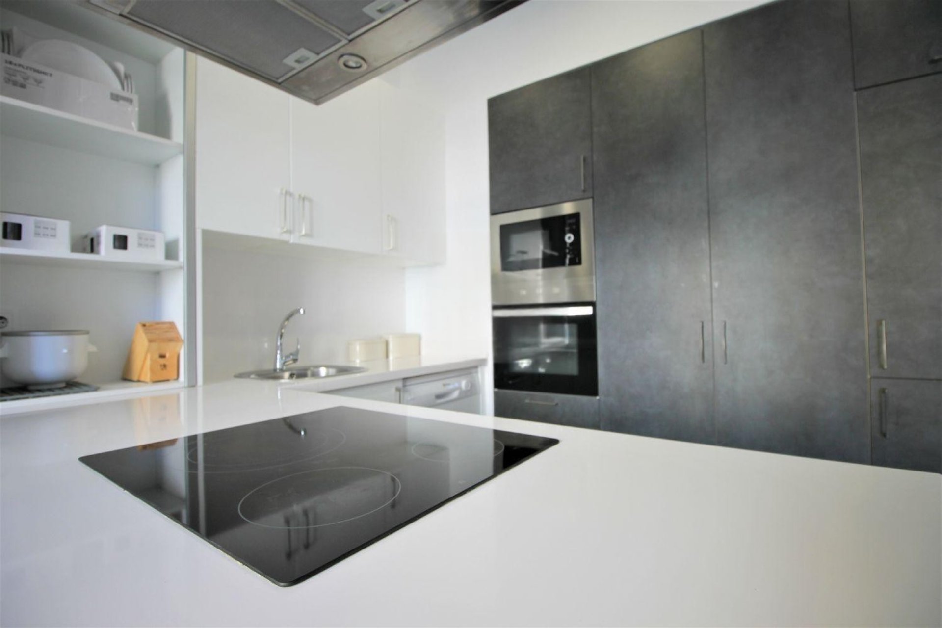 Resale - Apartment - Alicante - Alicante / Alacant