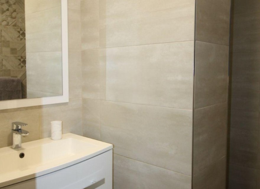 Resale - Apartment - Alicante - Alicante / Alacant