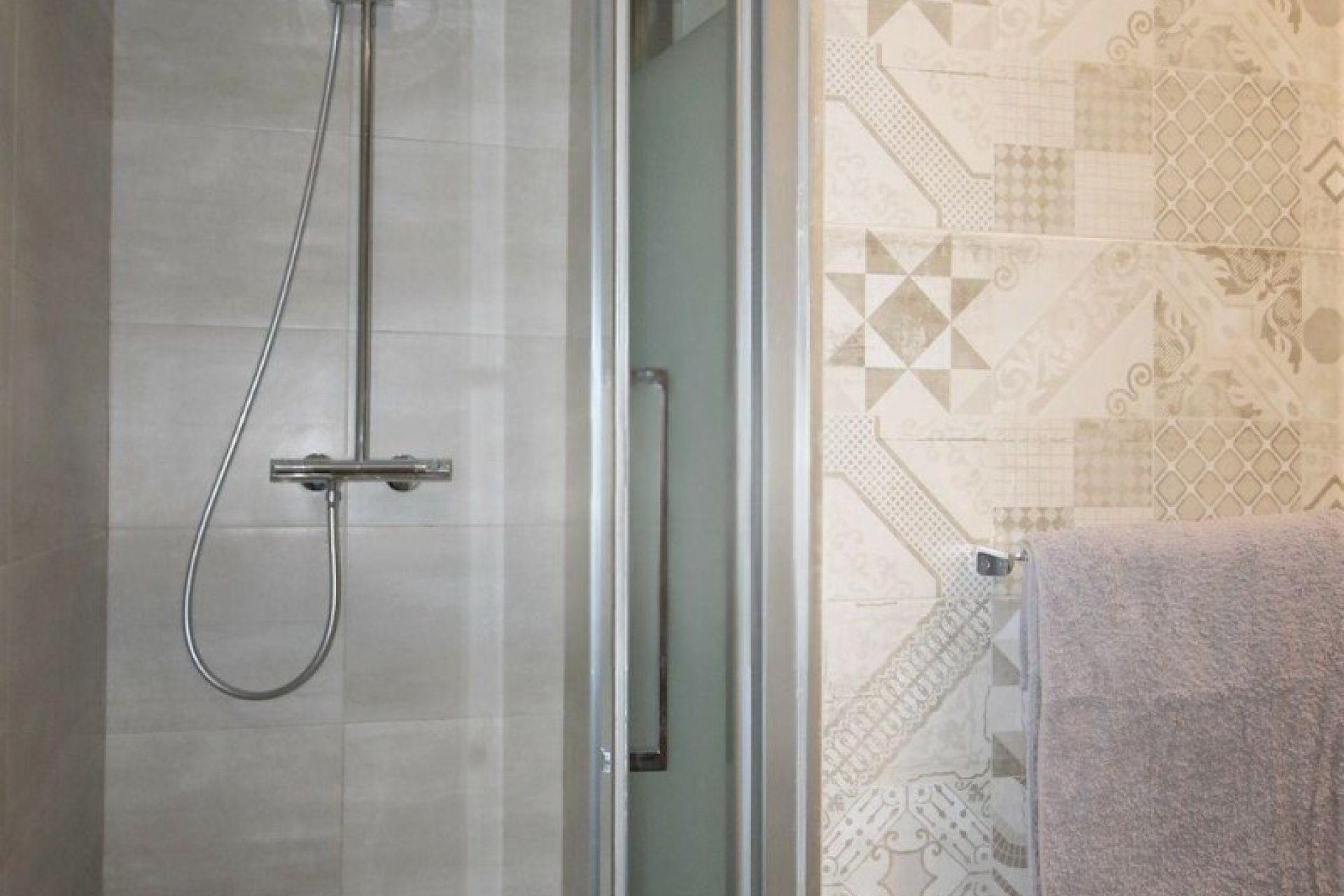 Resale - Apartment - Alicante - Alicante / Alacant