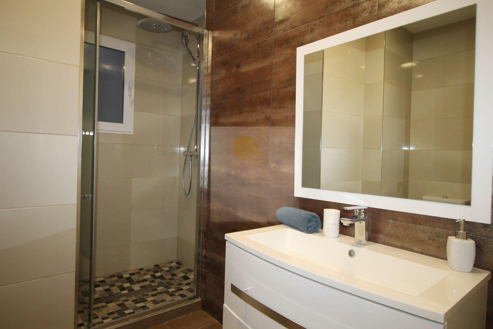 Resale - Apartment - Alicante - Alicante / Alacant