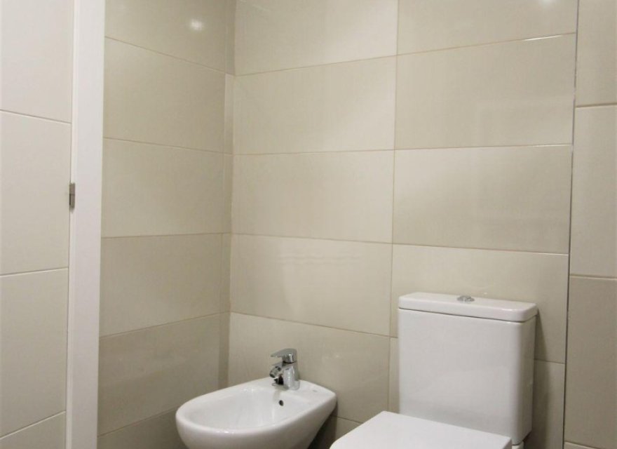 Resale - Apartment - Alicante - Alicante / Alacant