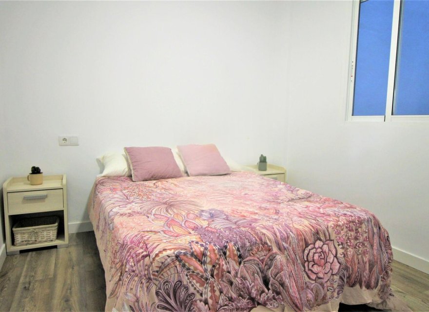 Resale - Apartment - Alicante - Alicante / Alacant