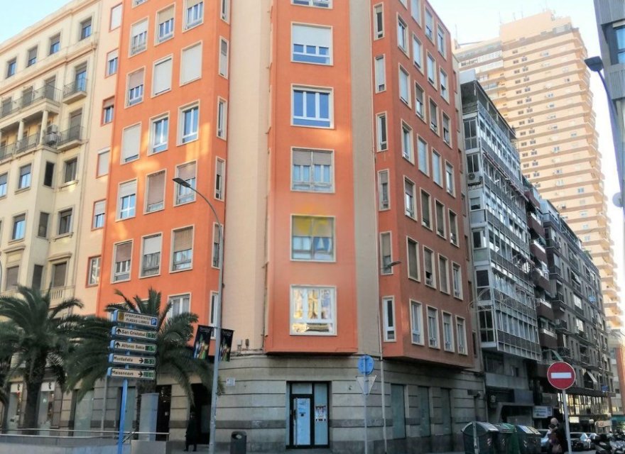 Resale - Apartment - Alicante - Alicante / Alacant