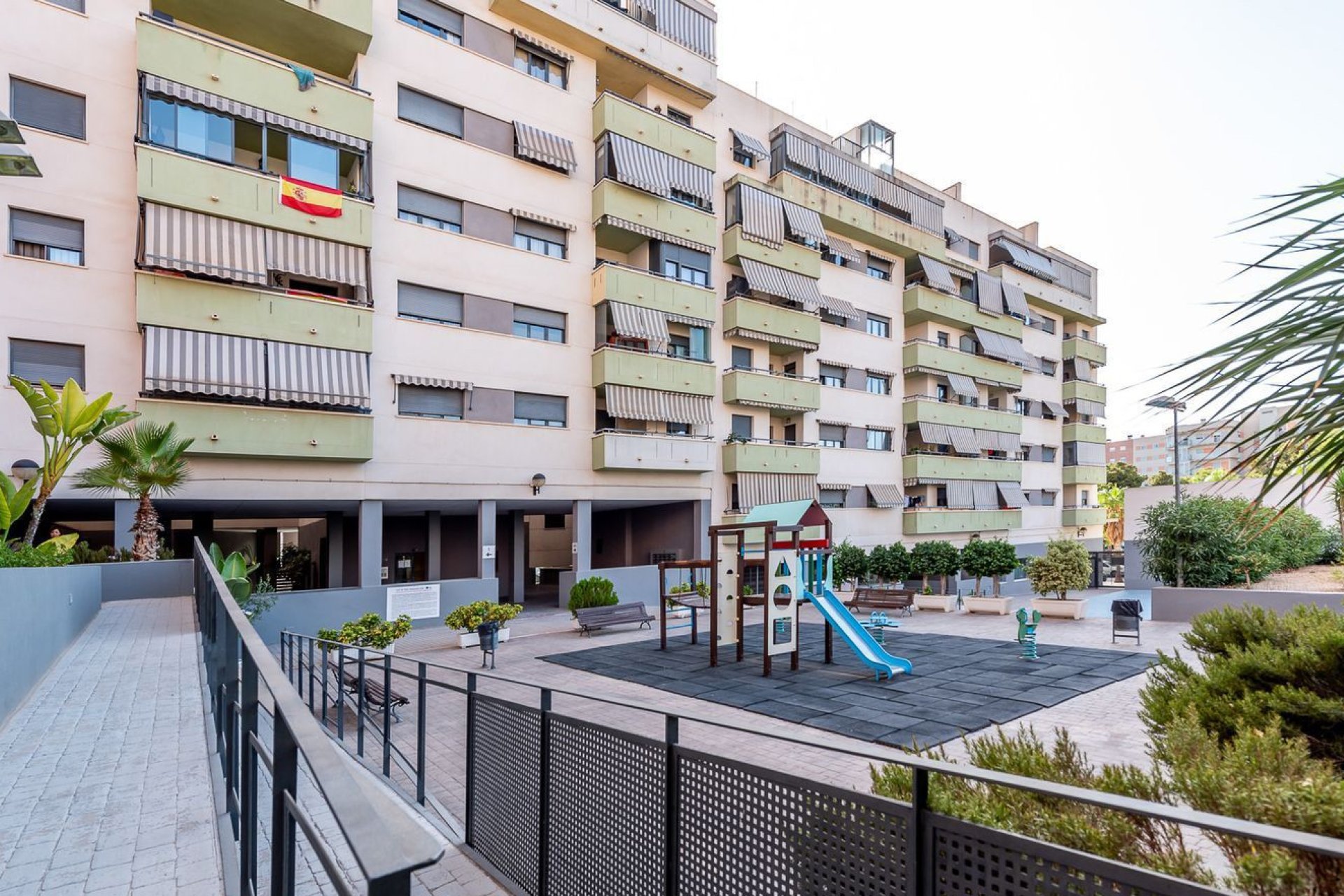 Resale - Apartment - Alicante - Alicante / Alacant
