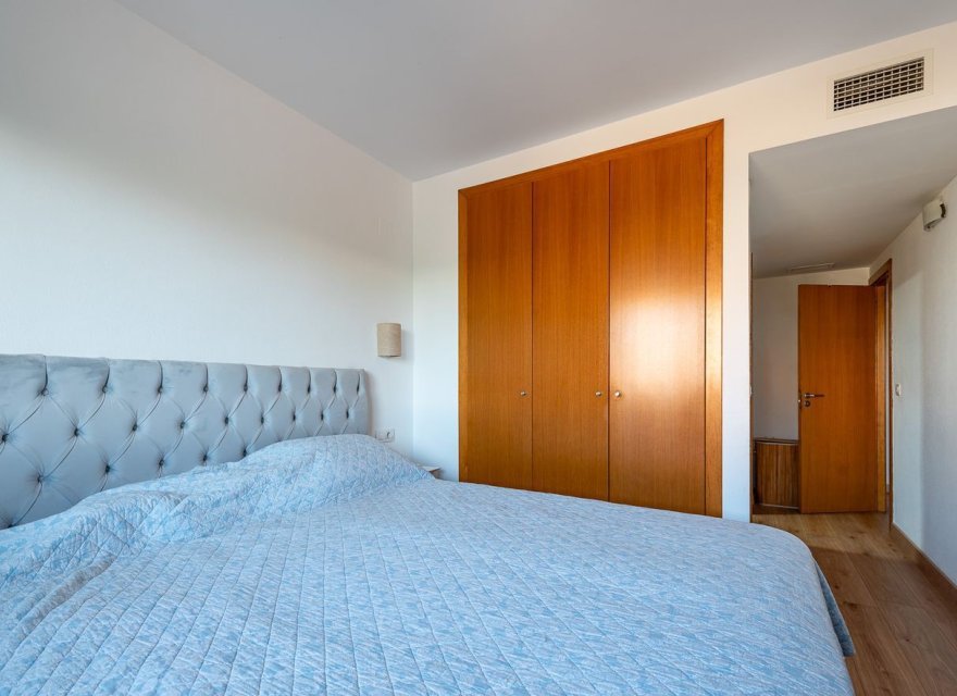 Resale - Apartment - Alicante - Alicante / Alacant