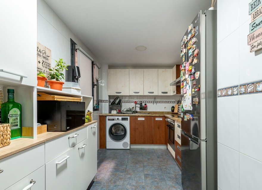 Resale - Apartment - Alicante - Alicante / Alacant