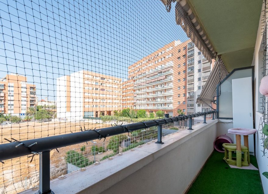 Resale - Apartment - Alicante - Alicante / Alacant