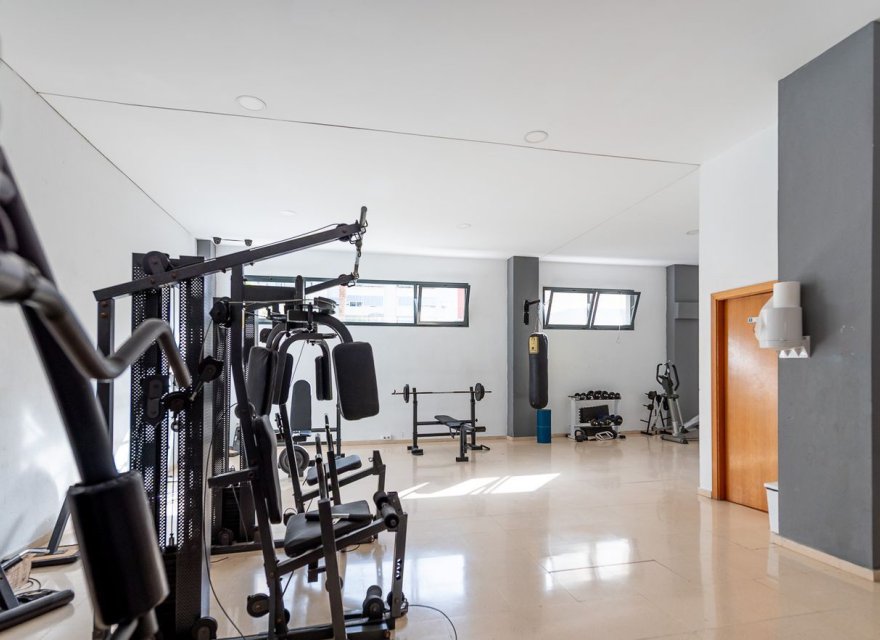 Resale - Apartment - Alicante - Alicante / Alacant