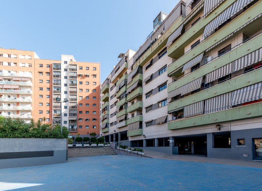 Resale - Apartment - Alicante - Alicante / Alacant