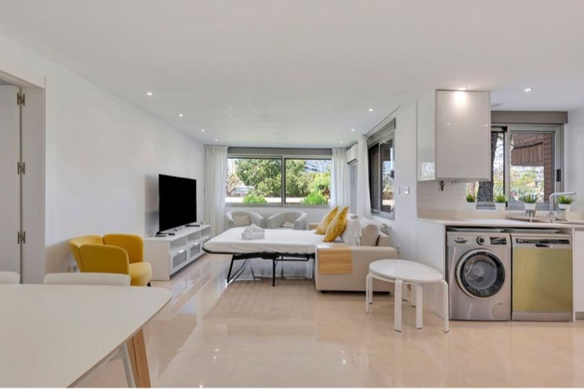 Resale - Apartment - Alicante - Alicante (San Juan)