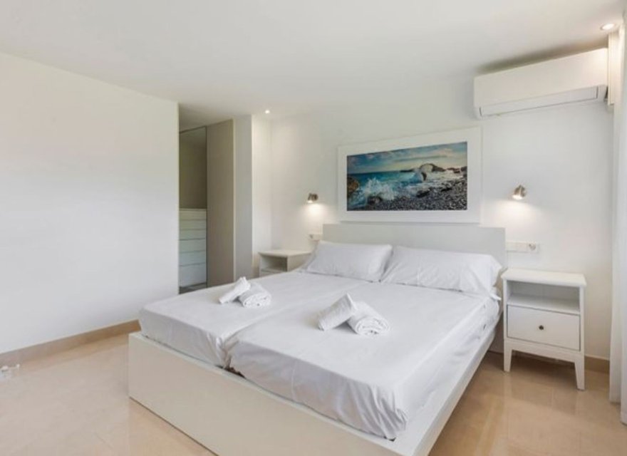 Resale - Apartment - Alicante - Alicante (San Juan)