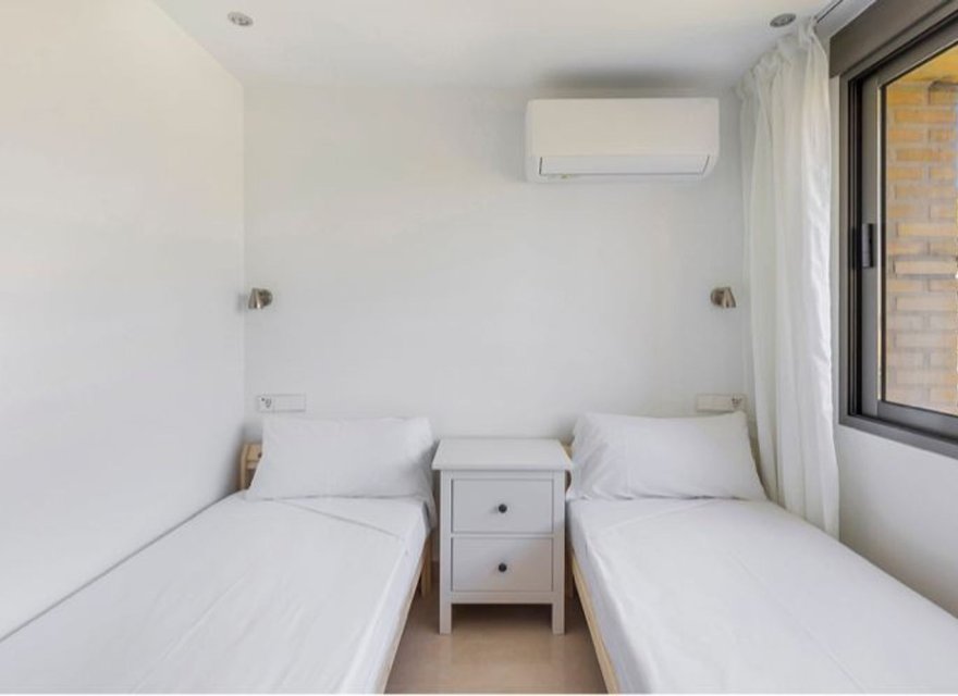 Resale - Apartment - Alicante - Alicante (San Juan)