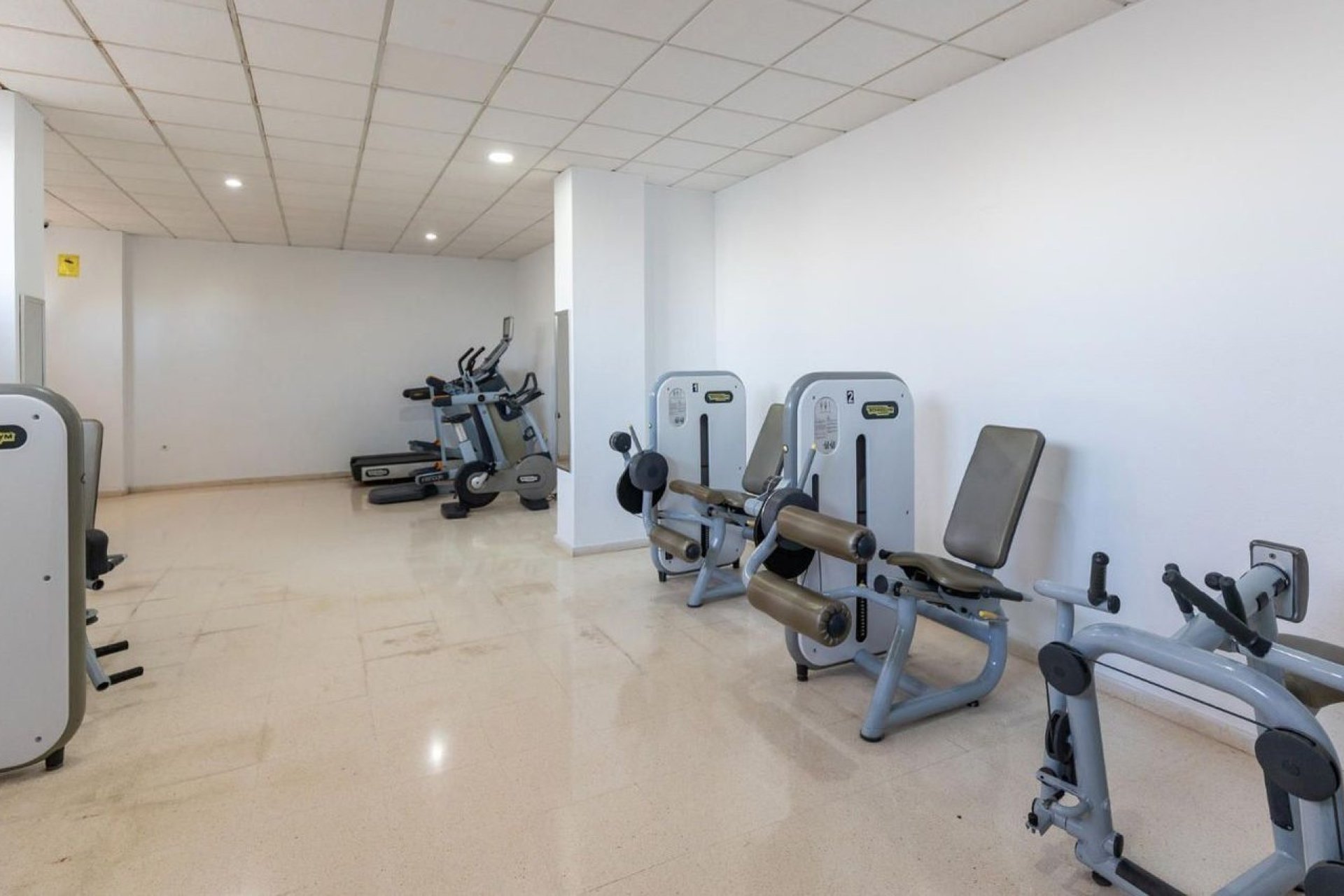 Resale - Apartment - Alicante - Alicante (San Juan)