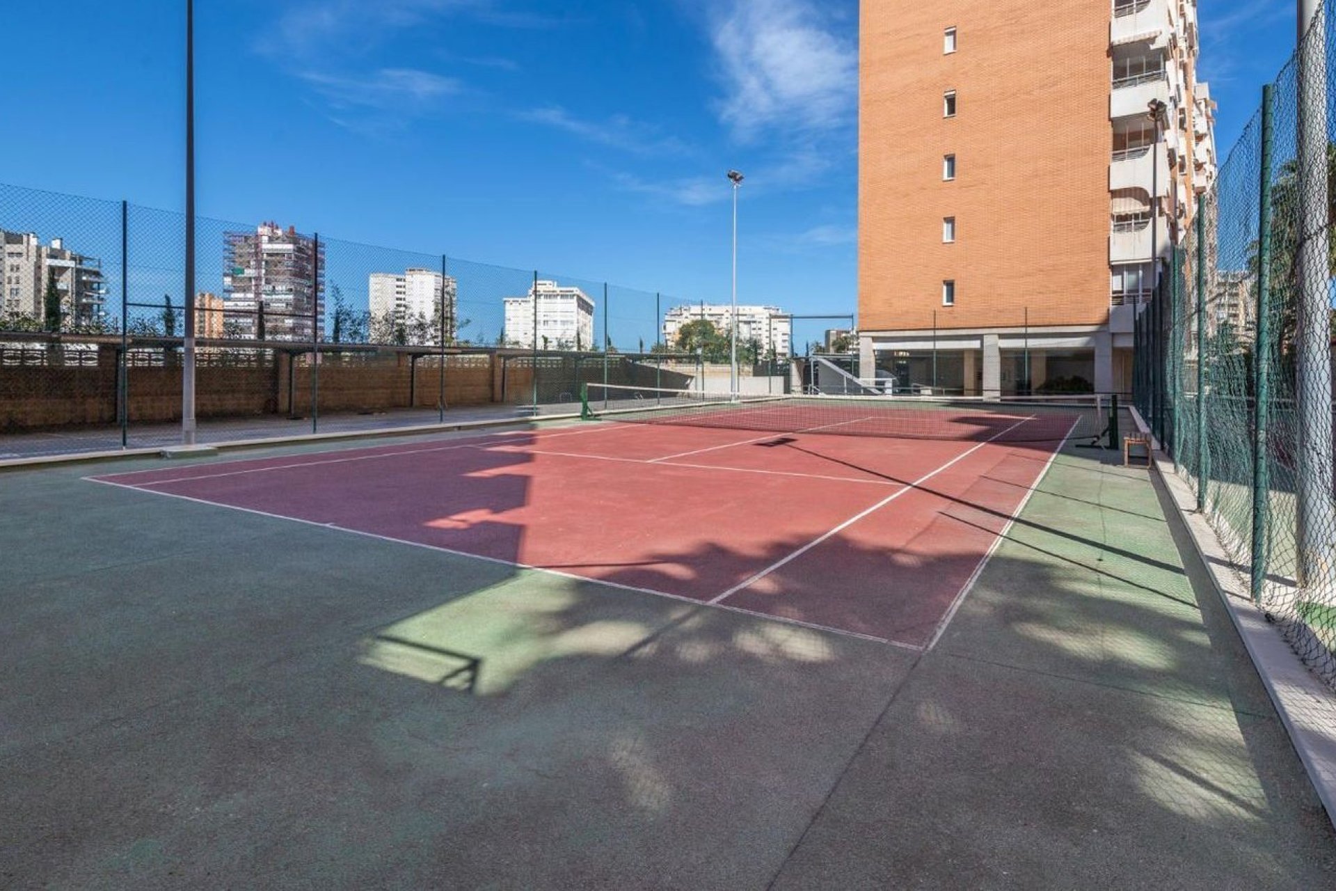 Resale - Apartment - Alicante - Alicante (San Juan)