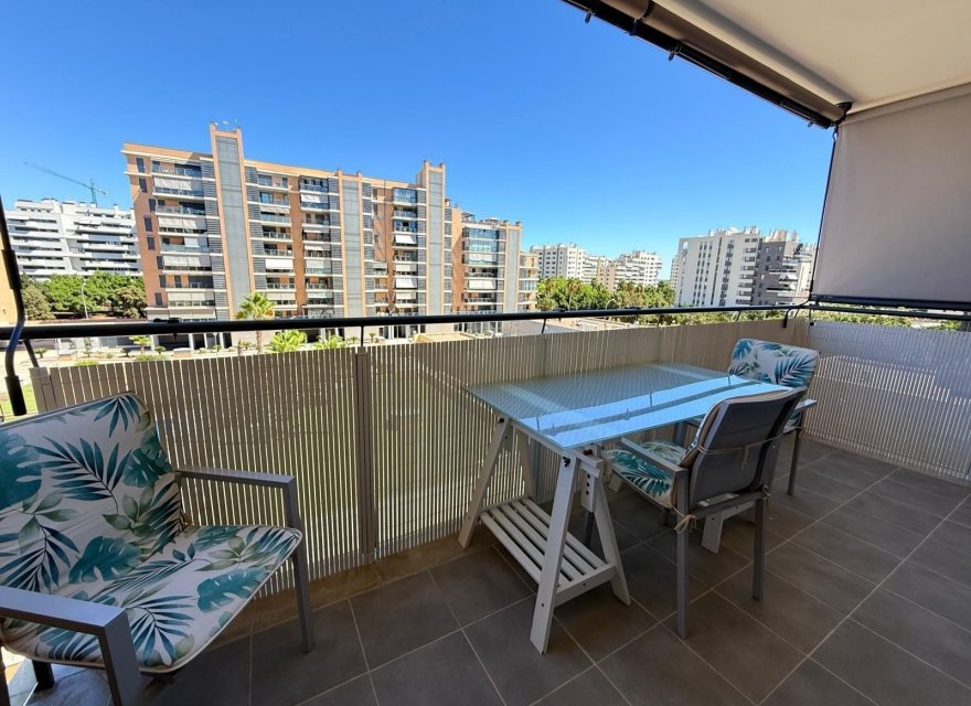 Resale - Apartment - Alicante - Alicante (San Juan)