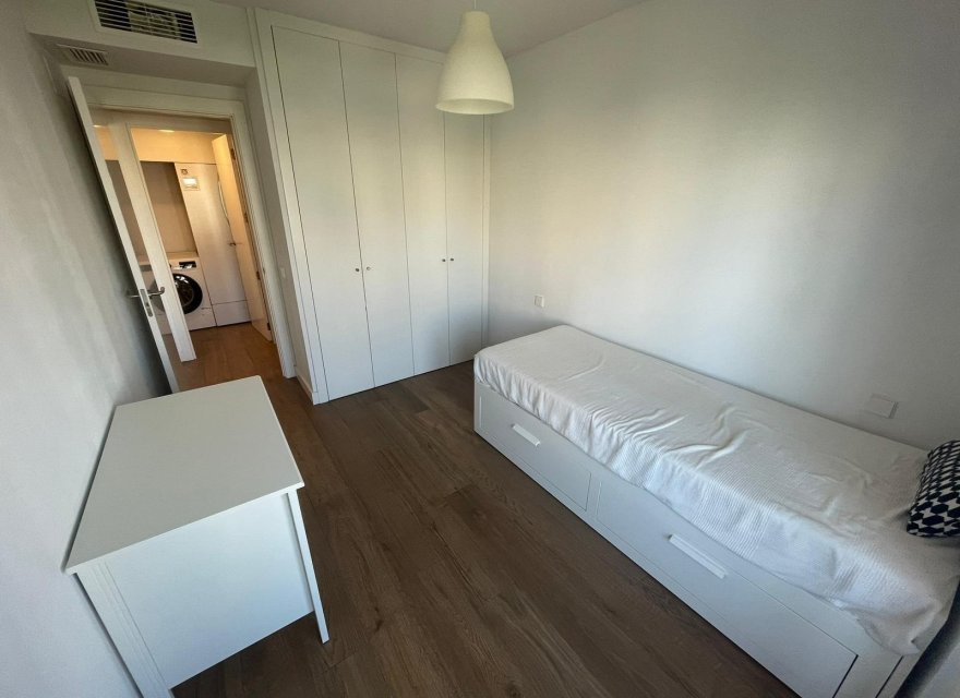 Resale - Apartment - Alicante - Alicante (San Juan)