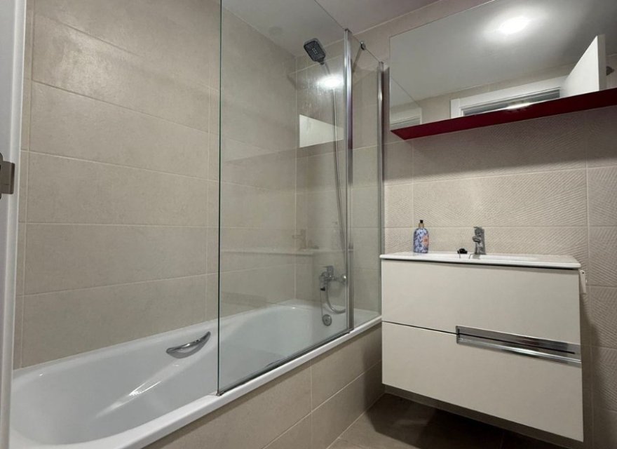 Resale - Apartment - Alicante - Alicante (San Juan)