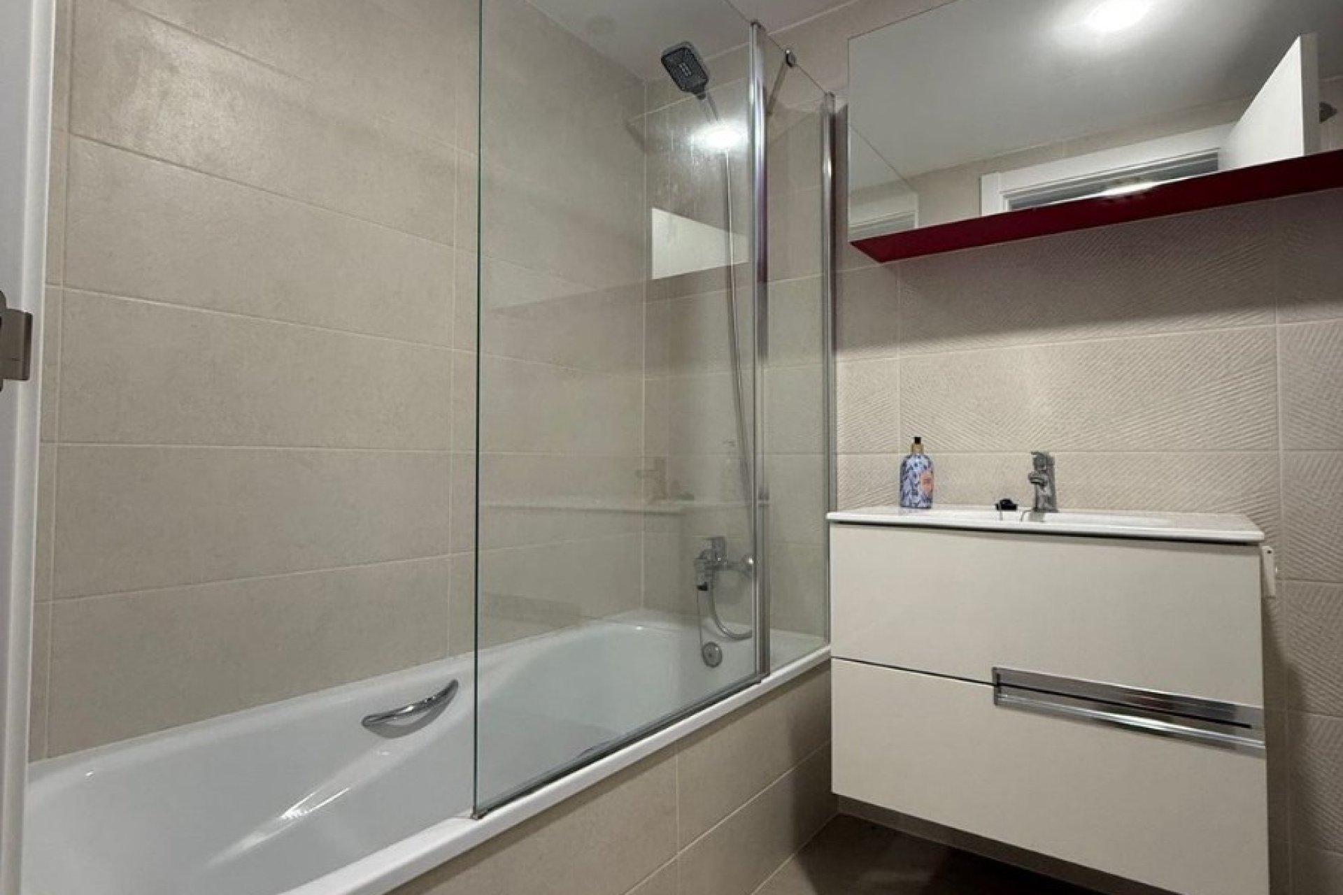 Resale - Apartment - Alicante - Alicante (San Juan)