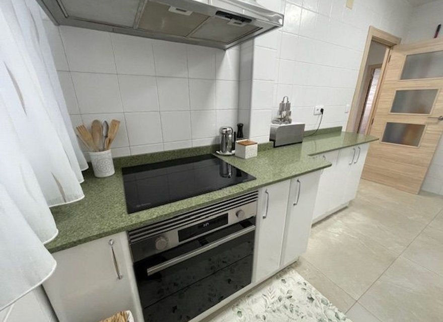 Resale - Apartment - Alicante - Alicante (San Juan)