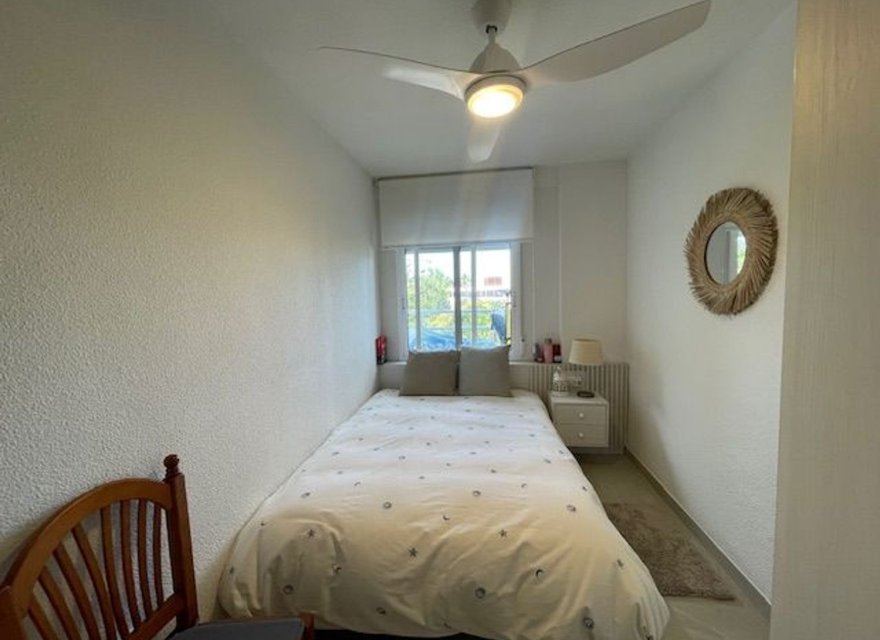 Resale - Apartment - Alicante - Alicante (San Juan)