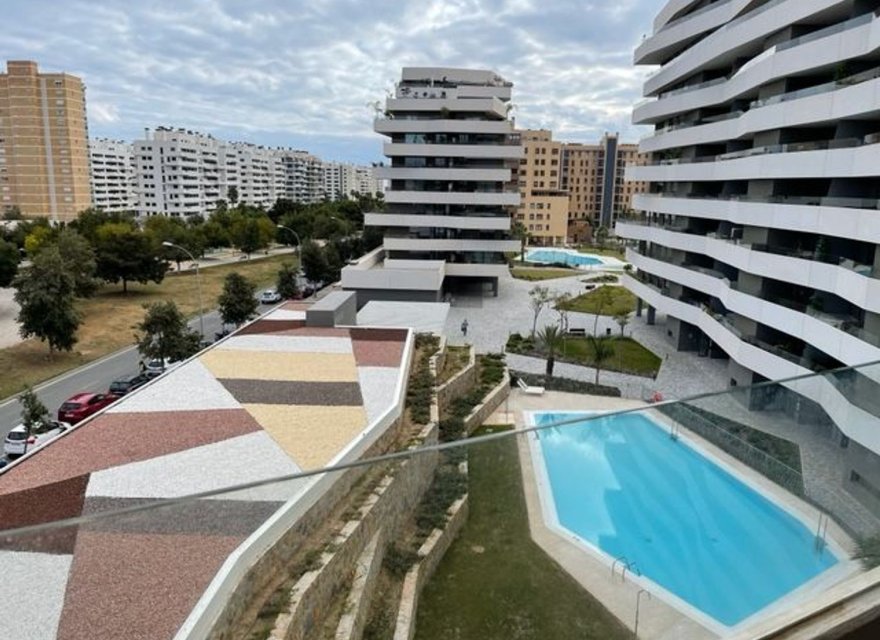 Resale - Apartment - Alicante - Alicante (San Juan)