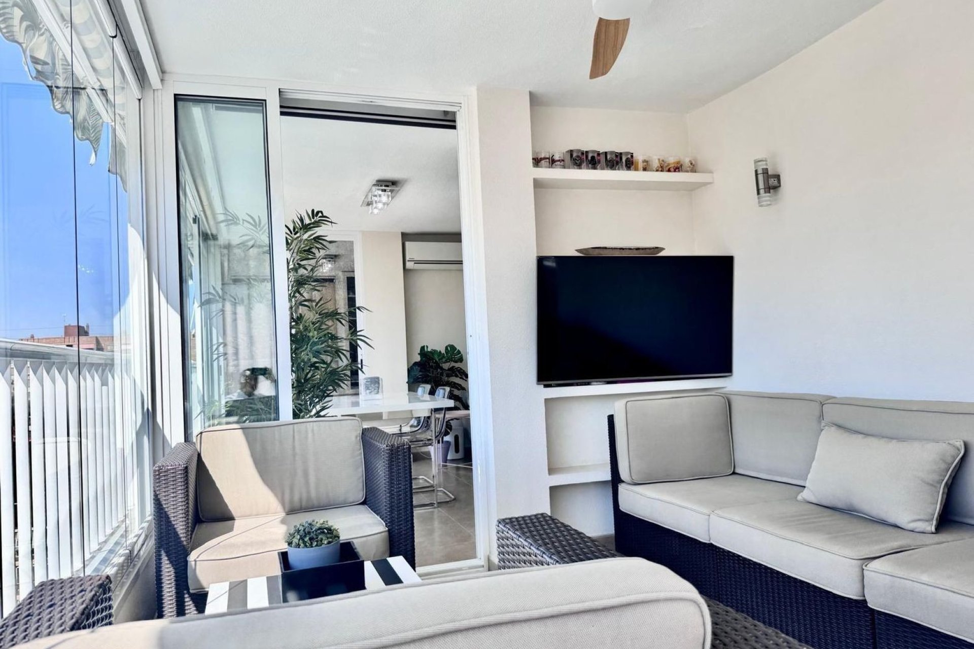 Resale - Apartment - Alicante - Alicante (San Juan)