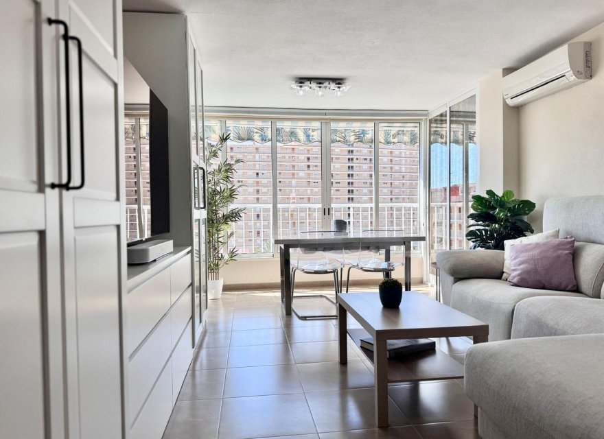 Resale - Apartment - Alicante - Alicante (San Juan)