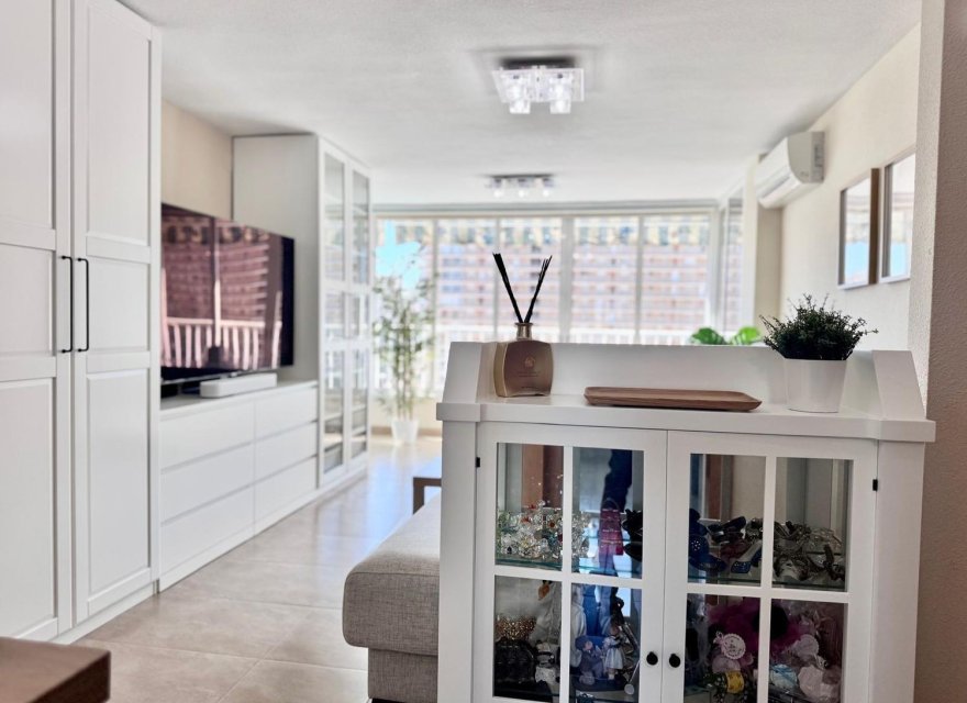 Resale - Apartment - Alicante - Alicante (San Juan)