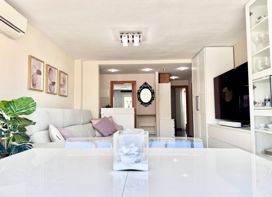 Resale - Apartment - Alicante - Alicante (San Juan)