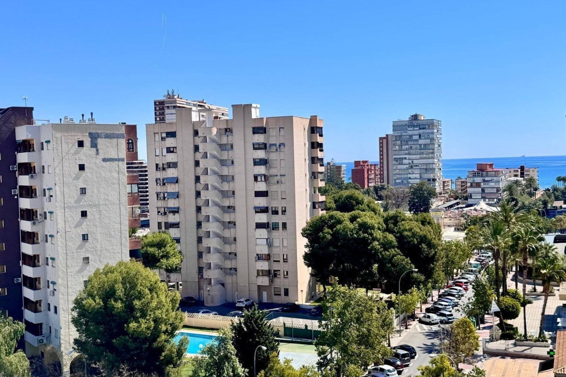 Resale - Apartment - Alicante - Alicante (San Juan)