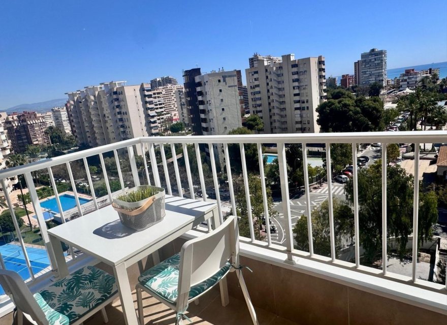 Resale - Apartment - Alicante - Alicante (San Juan)