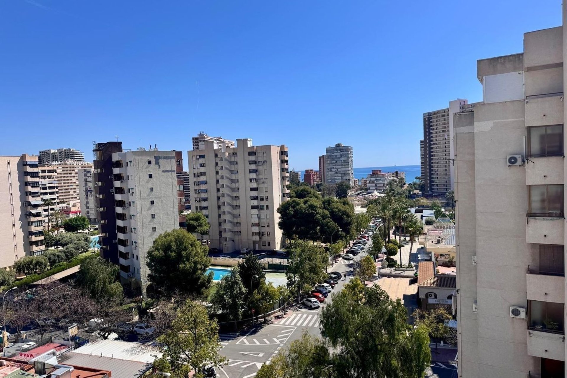 Resale - Apartment - Alicante - Alicante (San Juan)