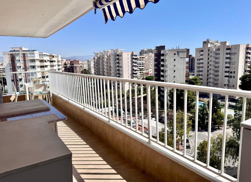 Resale - Apartment - Alicante - Alicante (San Juan)