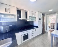 Resale - Apartment - Alicante - Alicante (San Juan)