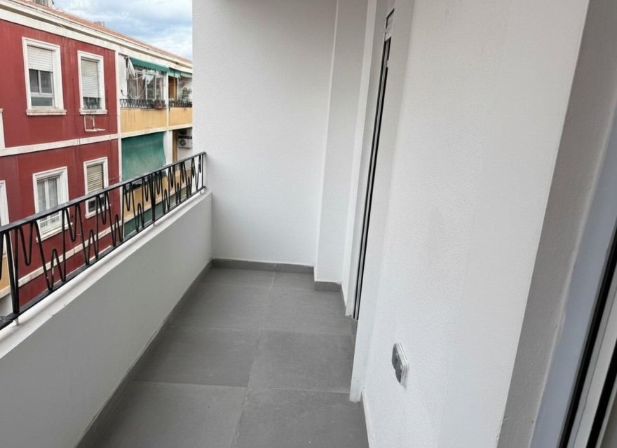 Resale - Apartment - Alicante - Campoamor