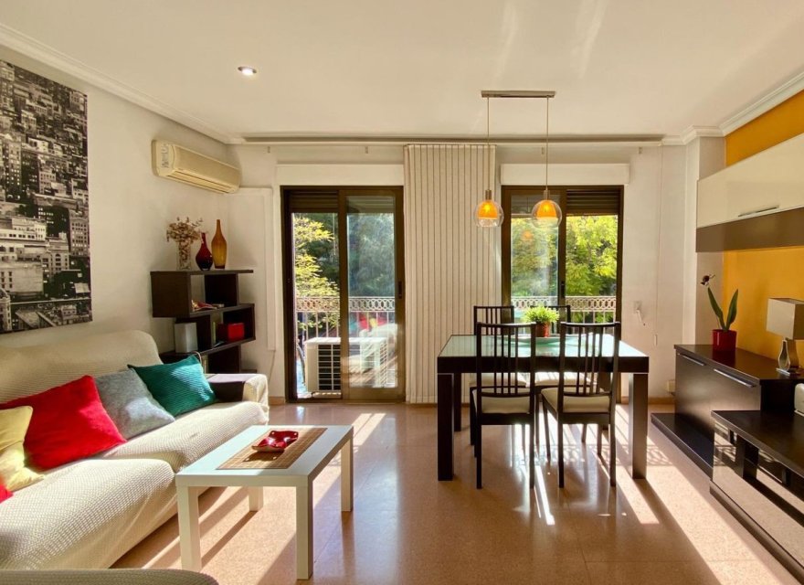 Resale - Apartment - Alicante - Campoamor