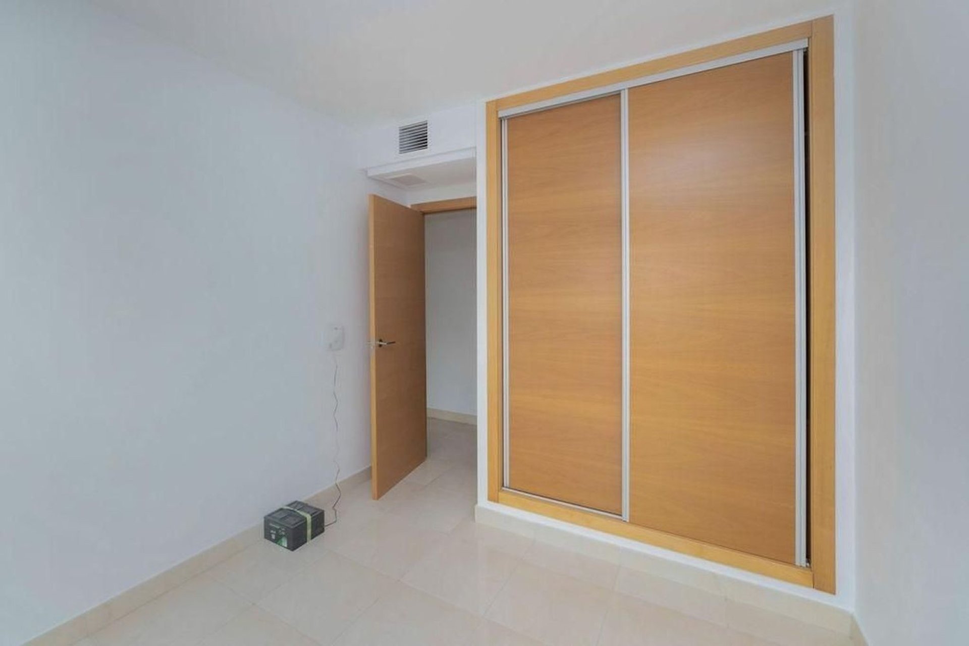 Resale - Apartment - Alicante - Carolinas Altas
