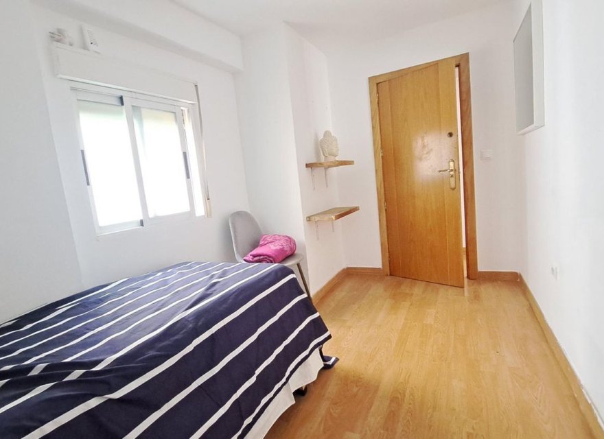 Resale - Apartment - Alicante - Carolinas Altas