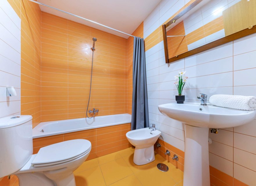 Resale - Apartment - Alicante - Carolinas Bajas